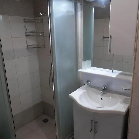 Studio Bay Apartment