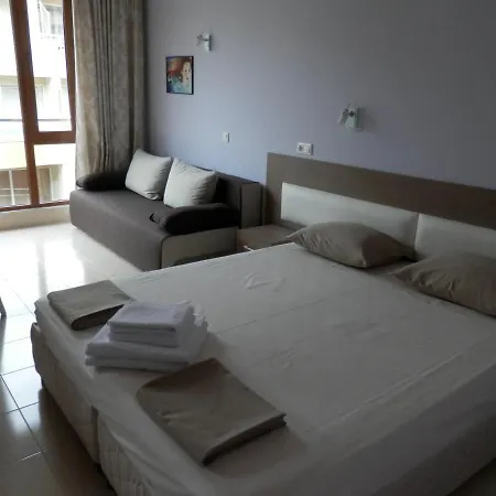 Studio Bay * Pomorie