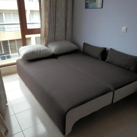 Studio Bay Apartment